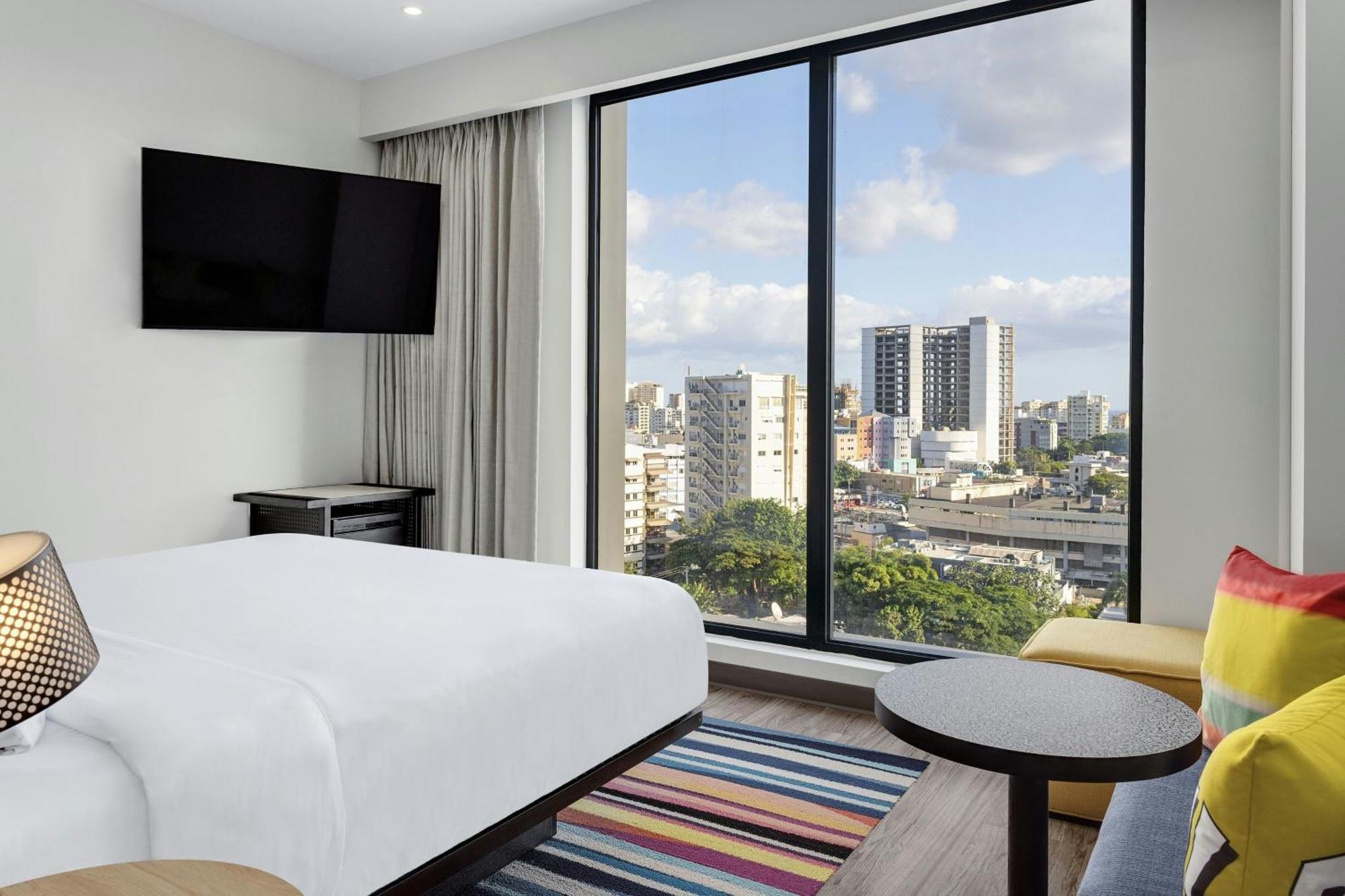 Hotel Aloft Santo Domingo Piantini Esterno foto