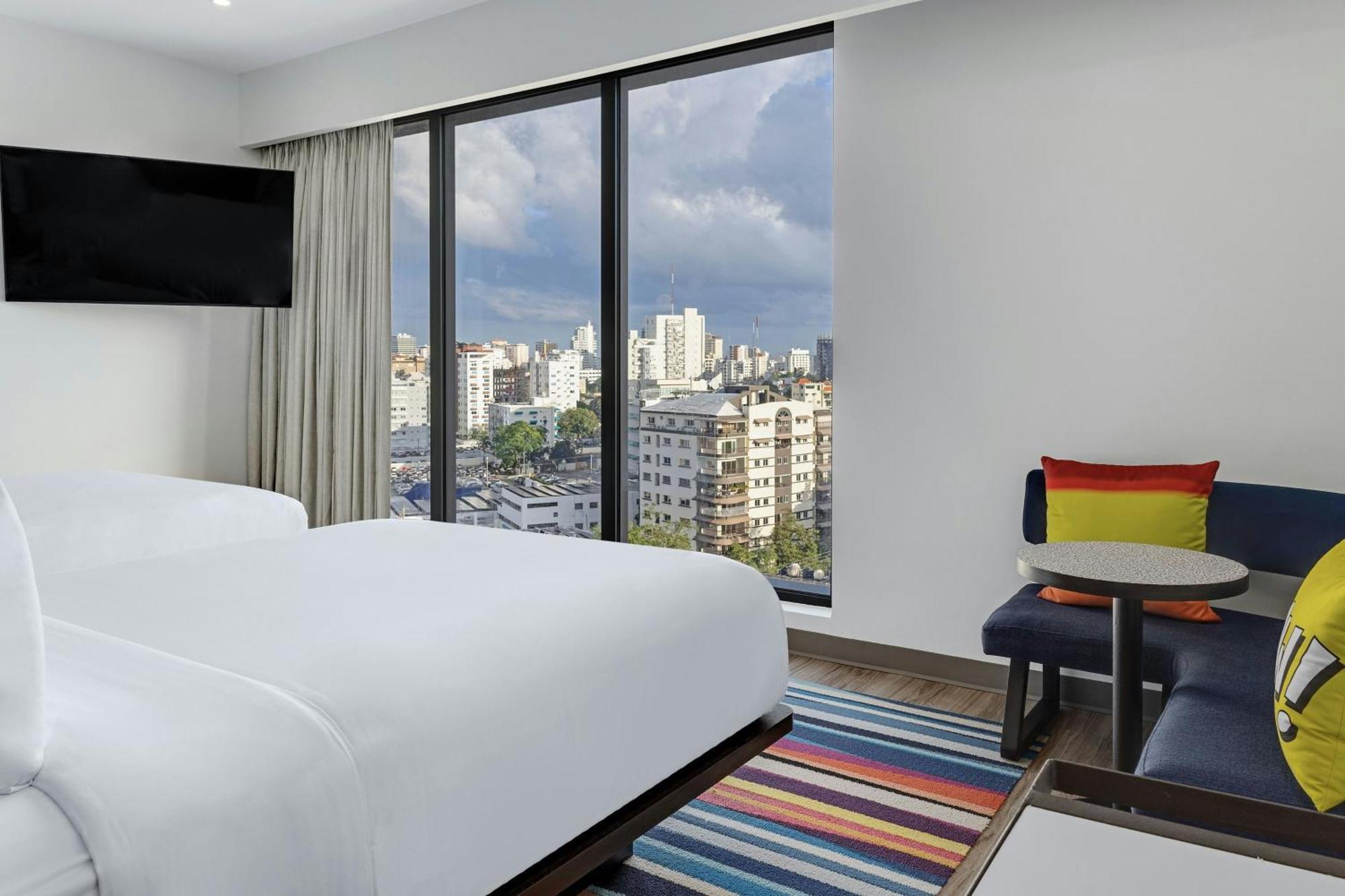 Hotel Aloft Santo Domingo Piantini Esterno foto